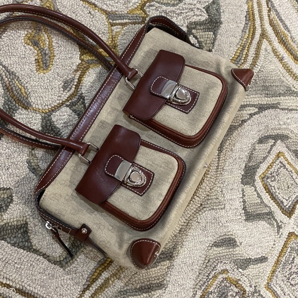 💕Dooney & Bourke beige brown large leather satchel bag 💕 - Picture 5 of 17